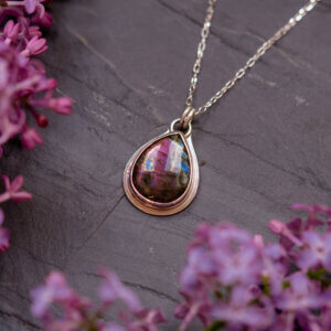 Tear of Light - silver necklace with labradorite