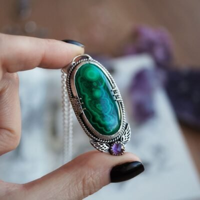 Enchanted Leaf – Silver Necklace with Malachite and Amethyst