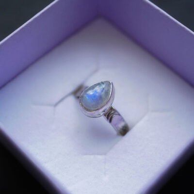 Pierścień Celestii: Srebro, Gwiazdki, Kamień Księżycowy - r. 12.5