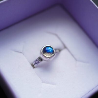 Magiczny pierścień: Srebro i kamień księżycowy - Rozmiar 9,5