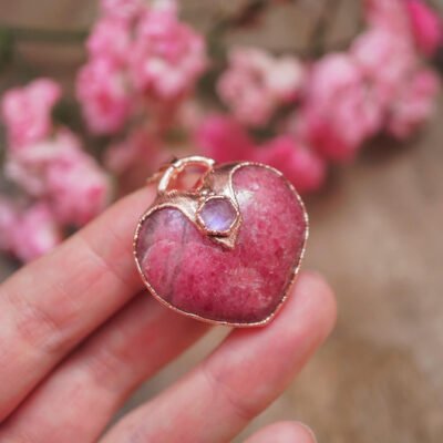 Naszyjnik z Rodonitem i Kamieniem Księżycowym