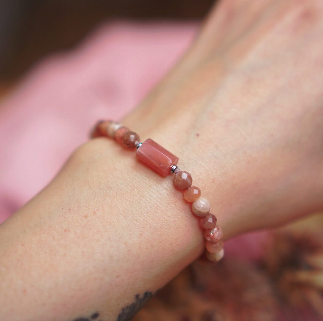 Bransoletka Promienistego Blasku – Kamień Słoneczny i Hematyt - obrazek 4