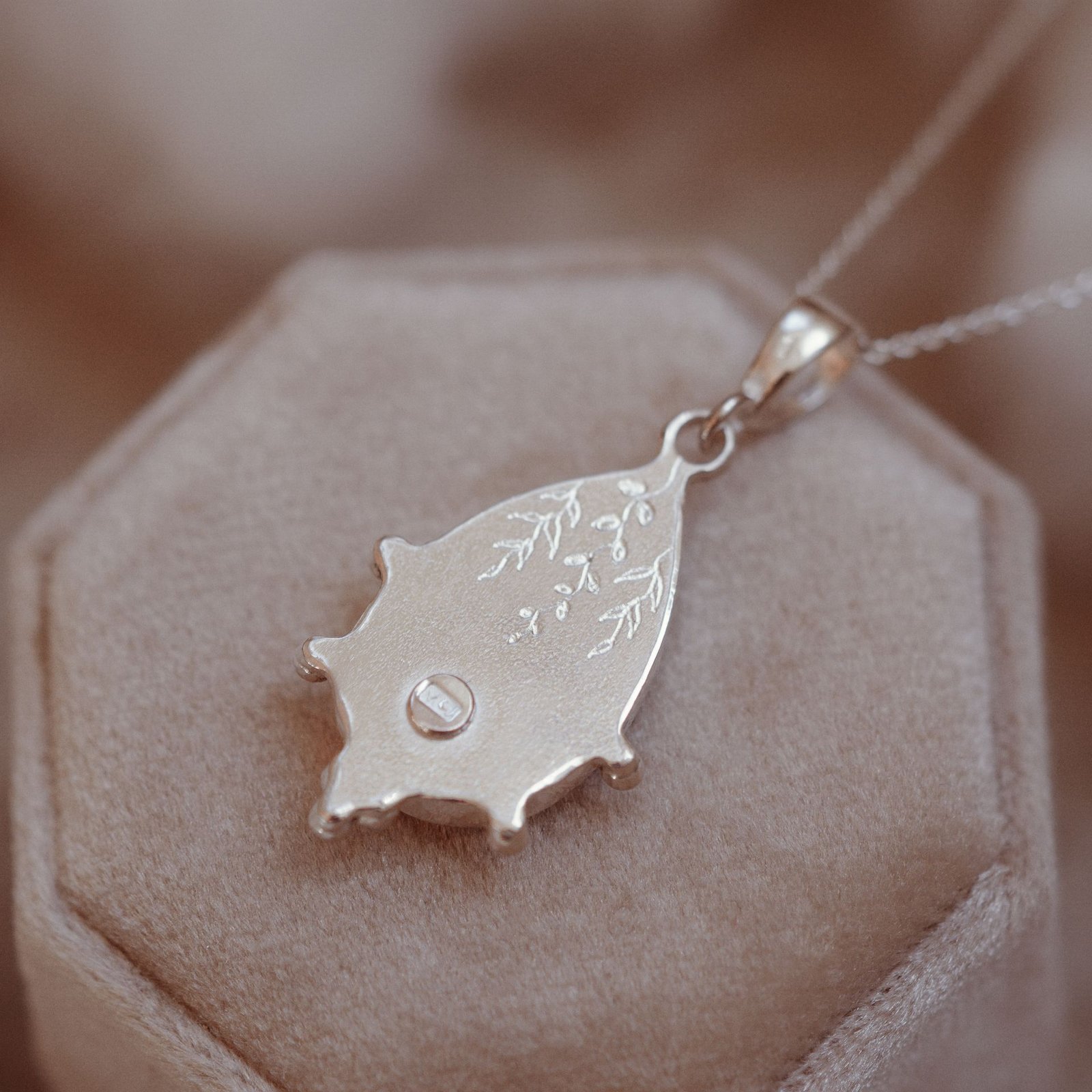 Srebrny naszyjnik z labradorytem – intensywna niebieska poświata - obrazek 5